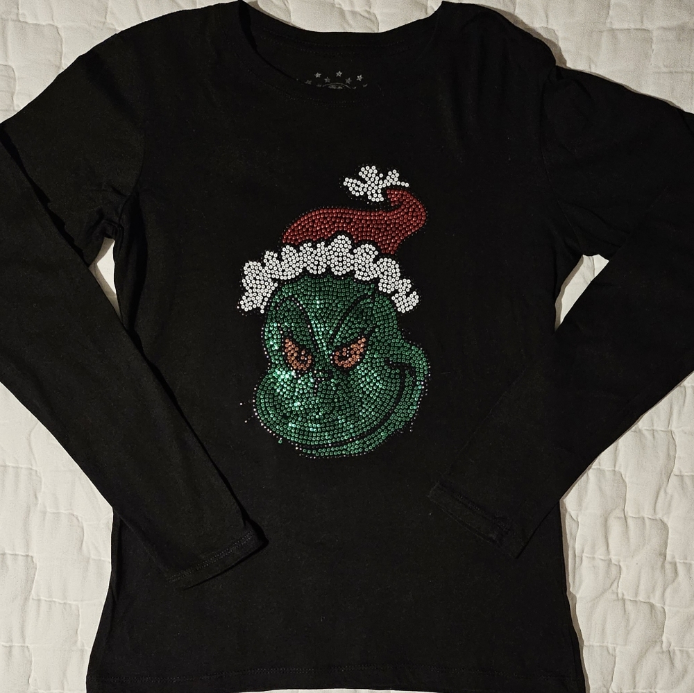 Grinch Santa Long Sleeve T Shirt - NWOT